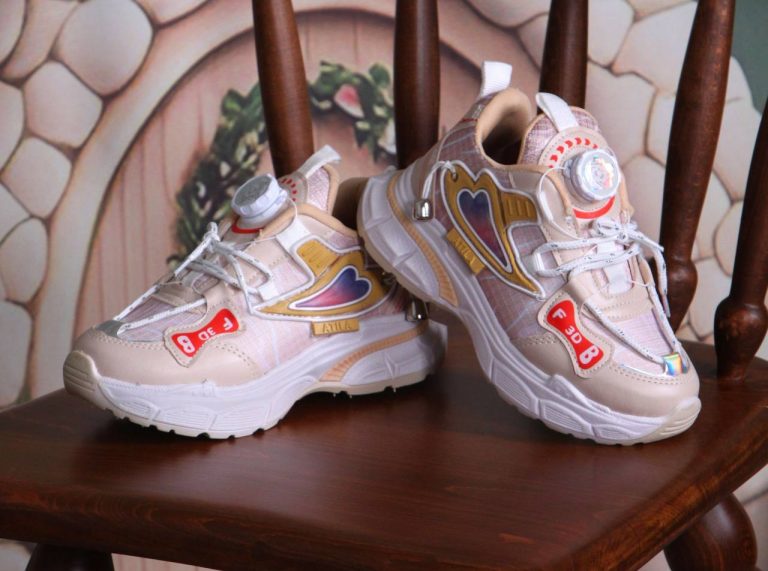 کفش بچه گانه امام زاده حسن