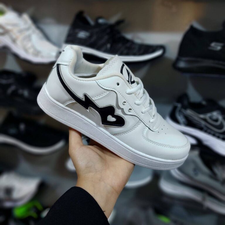 کفش بچه‌ گانه سبک و نرم